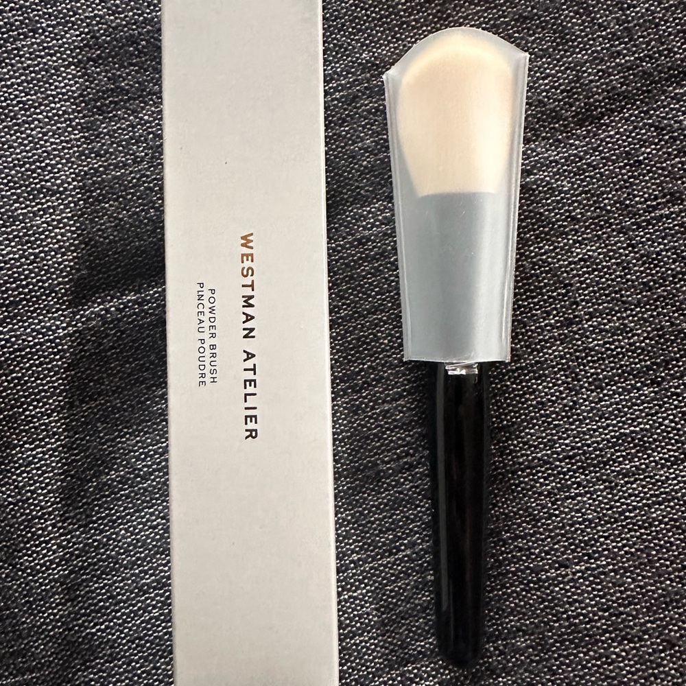 Westman Atelier powder brush
